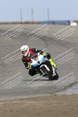 media/Nov-26-2023-TrackDaz (Sun) [[64ad8cfd8f]]/Mock Race/Outside Grapevine/